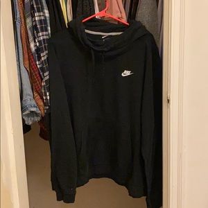 Black nike sweatshirt